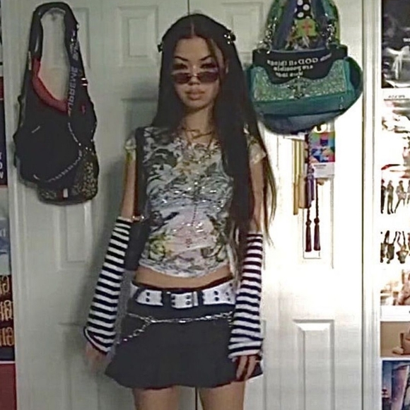 mystery box : thrifted : alt y2k indie grunge - Picture 2 of 16